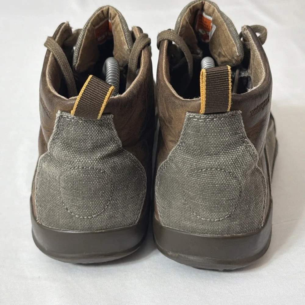 Cushe‎ Hood WP Chukka Boots Shoes Men's 9 Dark Brown Leather Lace Up Waterproof
